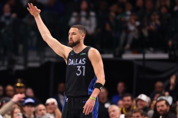 mk体育官网-克莱替补出战16分钟 7中3&amp;三分3中2拿到8分2板2助1帽 正负值-4