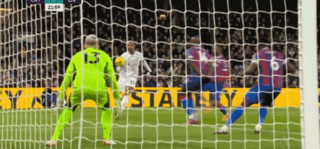 1677359751867026566.gif 3.gif